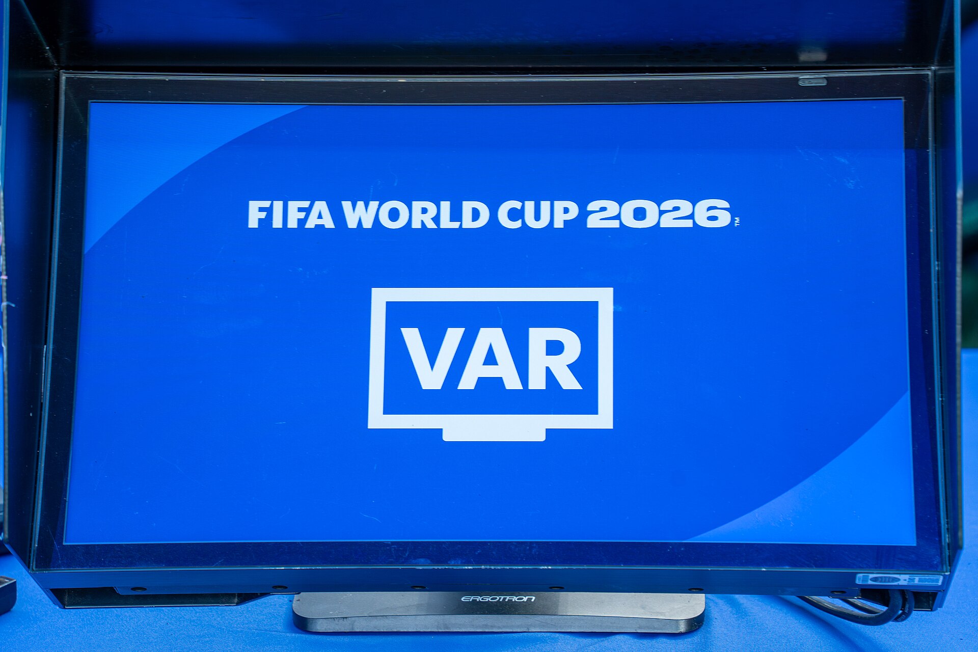 Arbitrage et IA : comment la technologie transforme le sport de haut niveau
