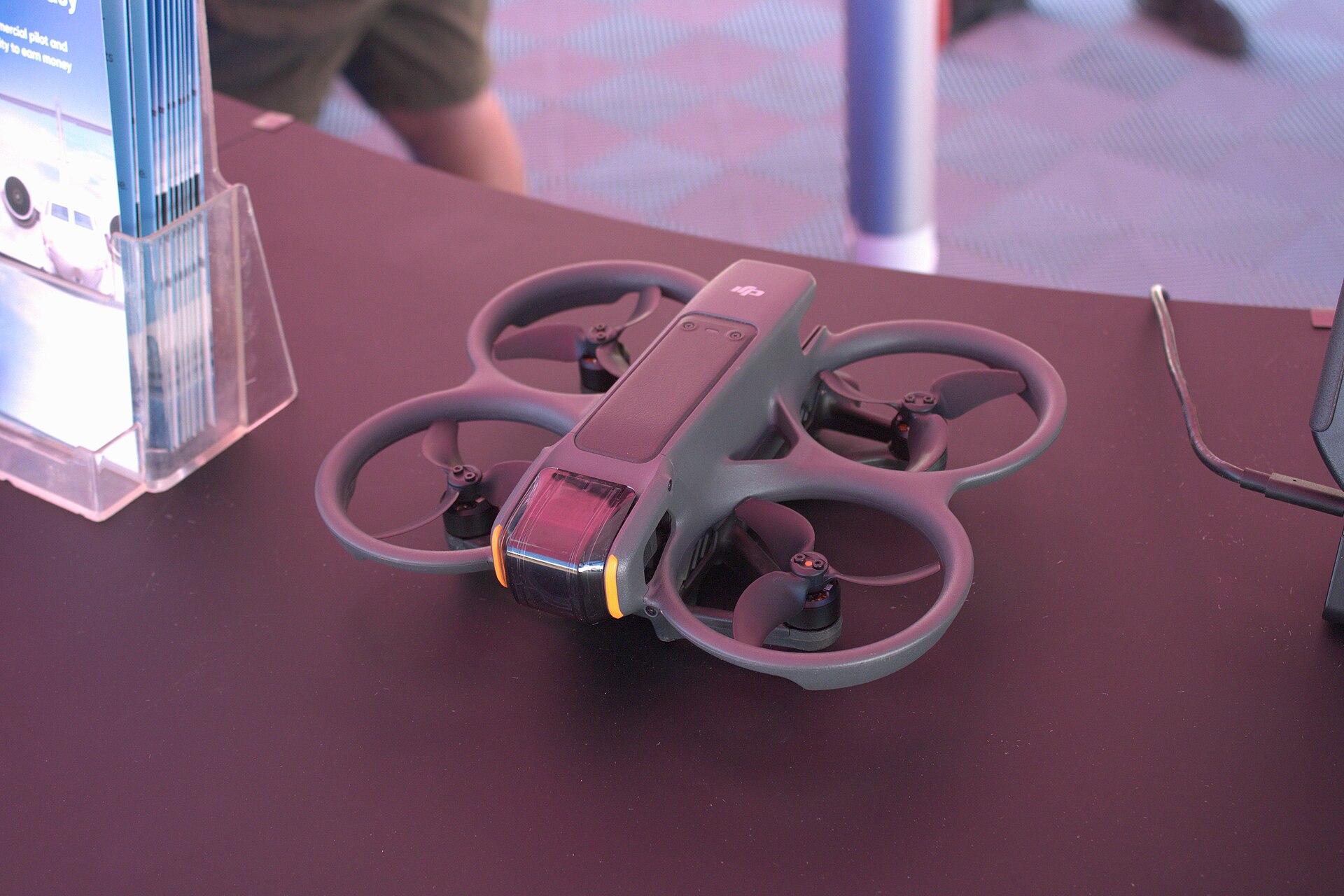 DJI Avata 360 : six mois après sa sortie, un excellent drone de suivi, pas un vrai FPV